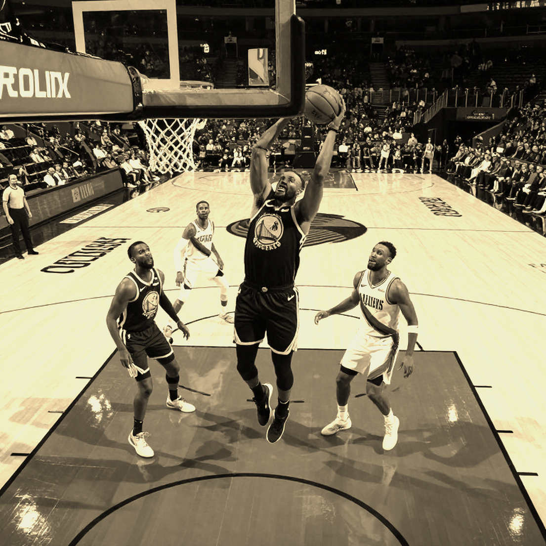 कैप की छत, राजस्व की बाढ़: NBA के 14.5 अरब डॉलर के बहीखाते पर एक हस्ताक्षर गायब है